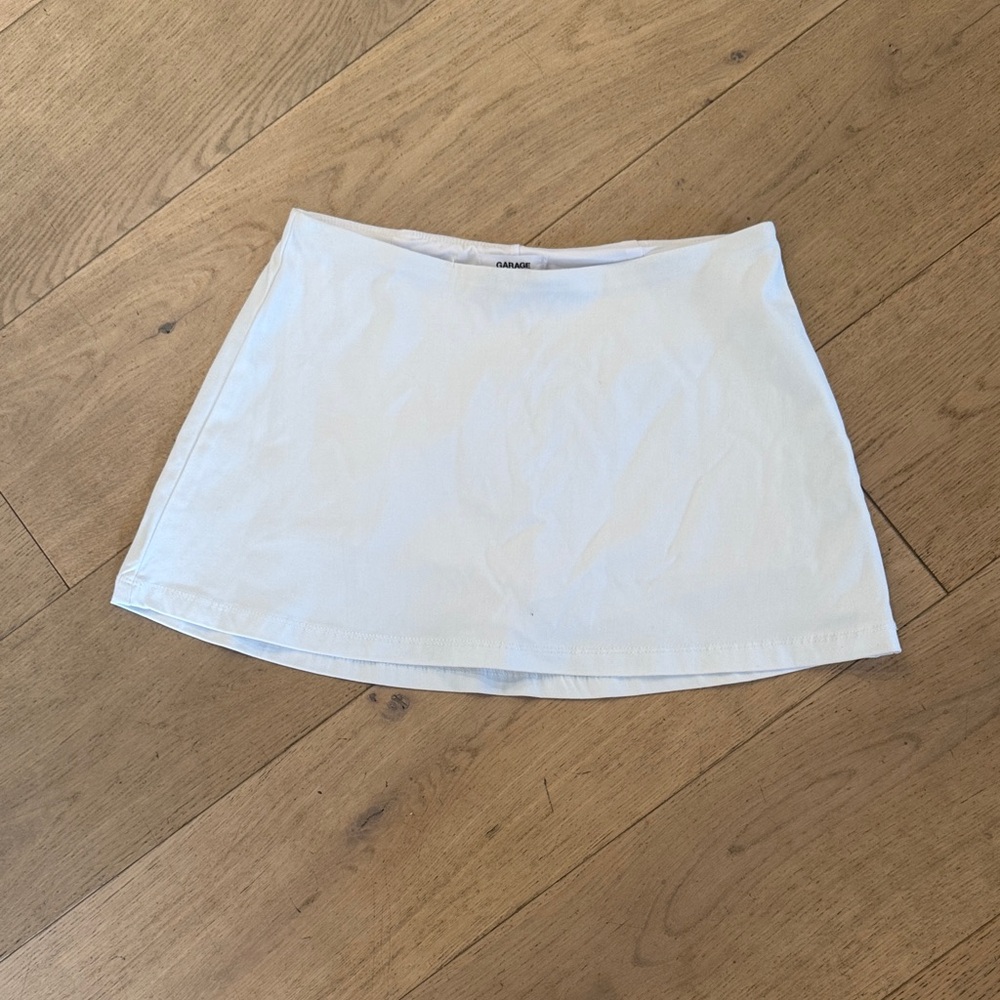 Garage White Mini Skirt size small NWT